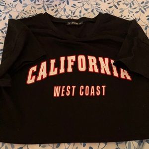 black short sleeve crop top